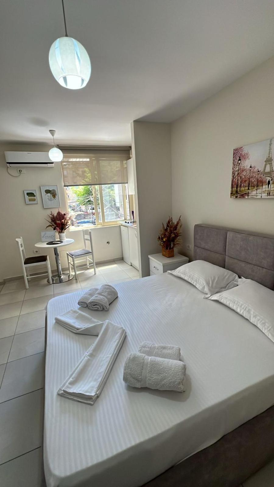 Urban Retreat Apartments Тирана Экстерьер фото