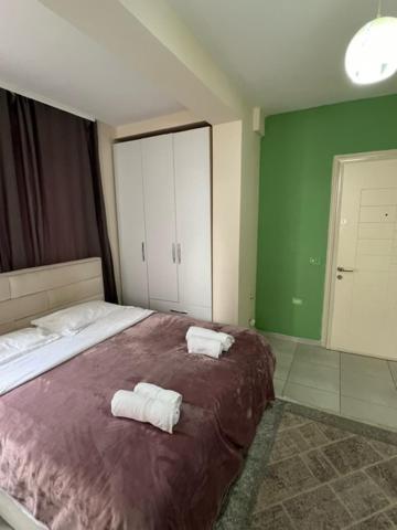 Urban Retreat Apartments Тирана Экстерьер фото