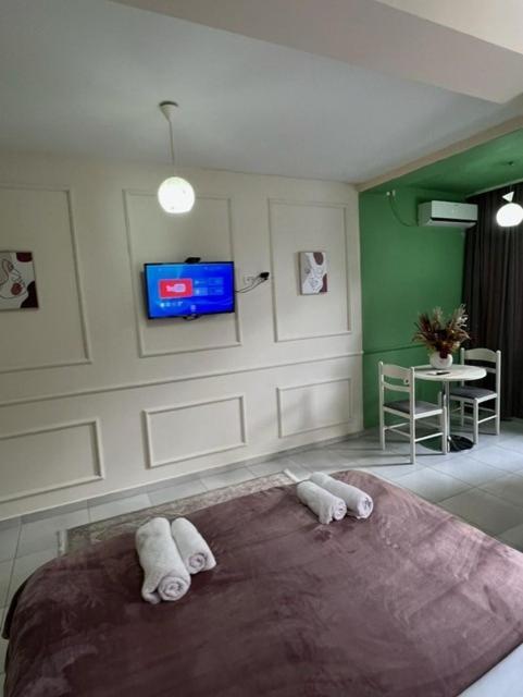 Urban Retreat Apartments Тирана Экстерьер фото